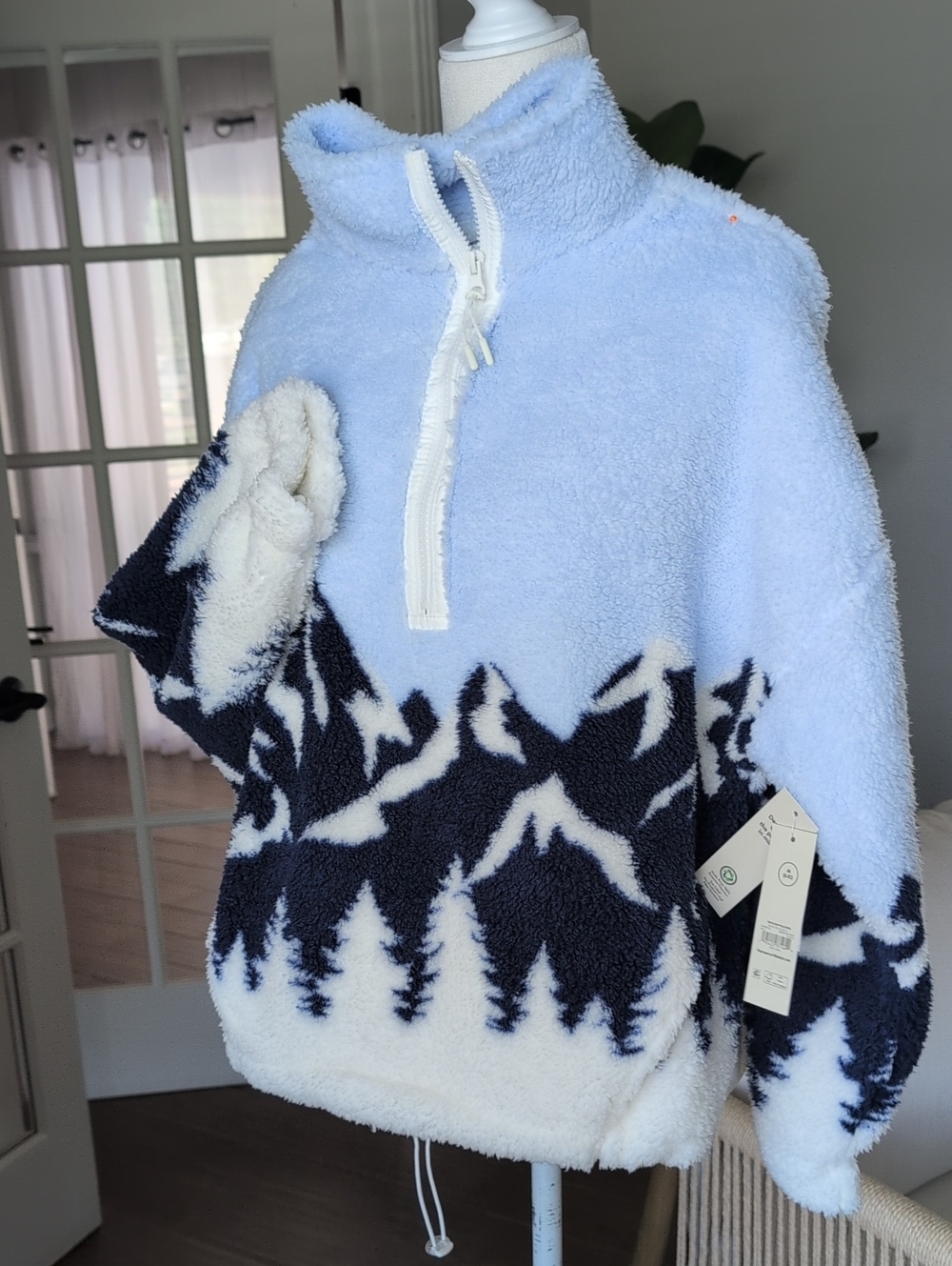 Nwt Cozy No Boundaries Light Blue & Navy Mountain Sherpa Pullover Medium - Picture 2 of 8